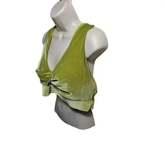 Fabletics Women’s Sports Bra Sz 2X Green Oasis Twist Front Velour GUC 😊 - Picture 6 of 8